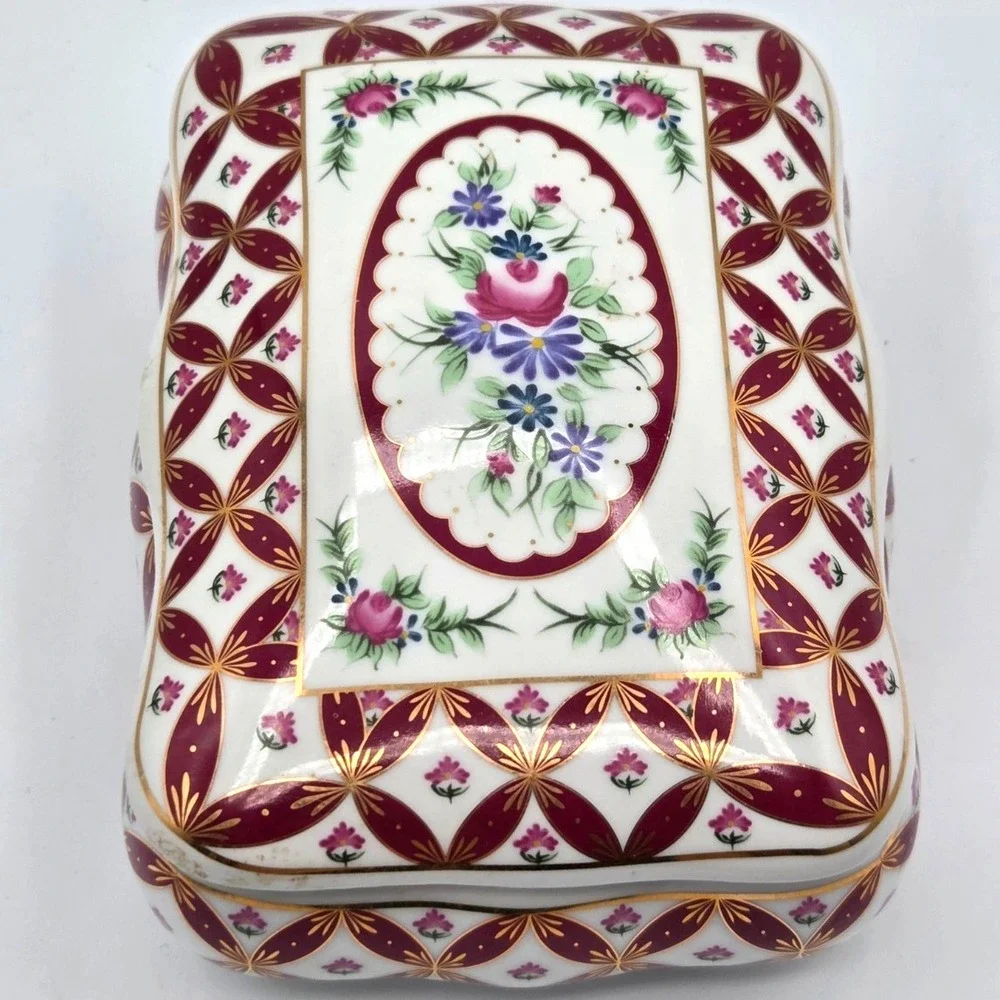 2003 Limited Edition Ceramic Trinket‎ Box Burgundy Gold - Ornate Jewelry Case
